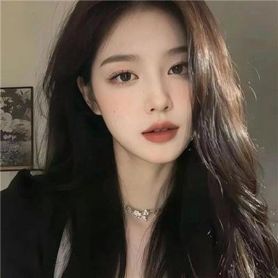单车上的少女